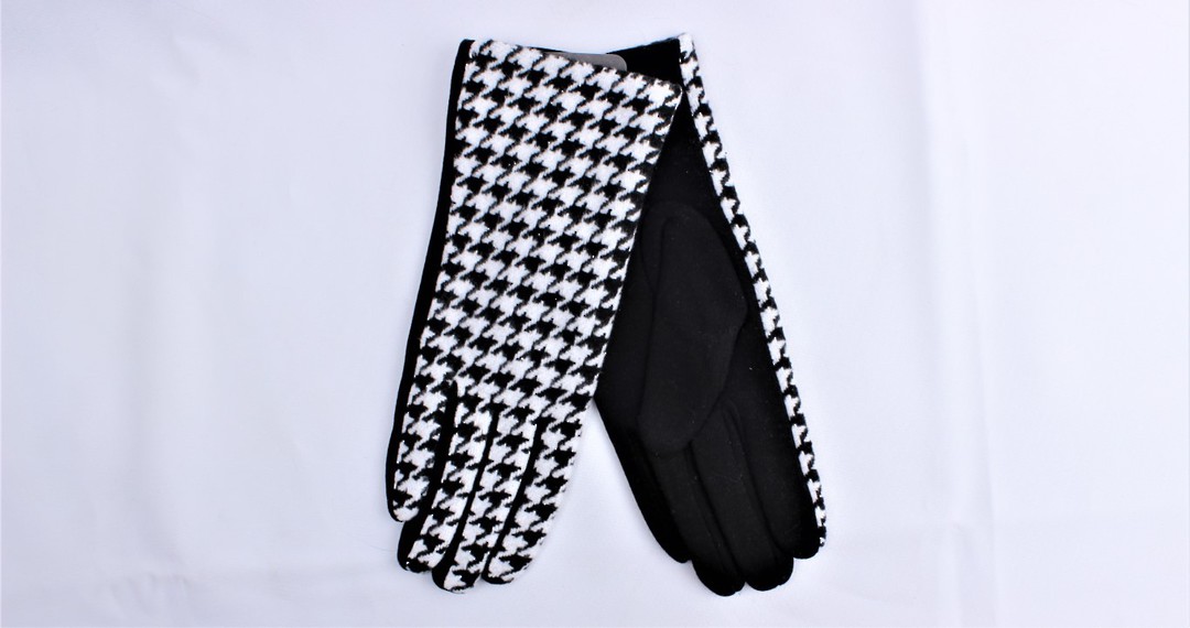 Shackelford houndtooth glove black and white Style; S/LK4963BLK image 0
